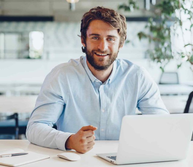 https://ahtuniversal.com/wp-content/uploads/2020/07/inner_team_01-640x555.jpg